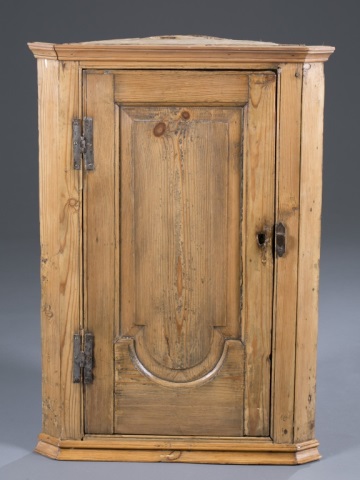 Appraisal: Rare Eastern Shore VA Hanging Corner Cupboard th c yellow