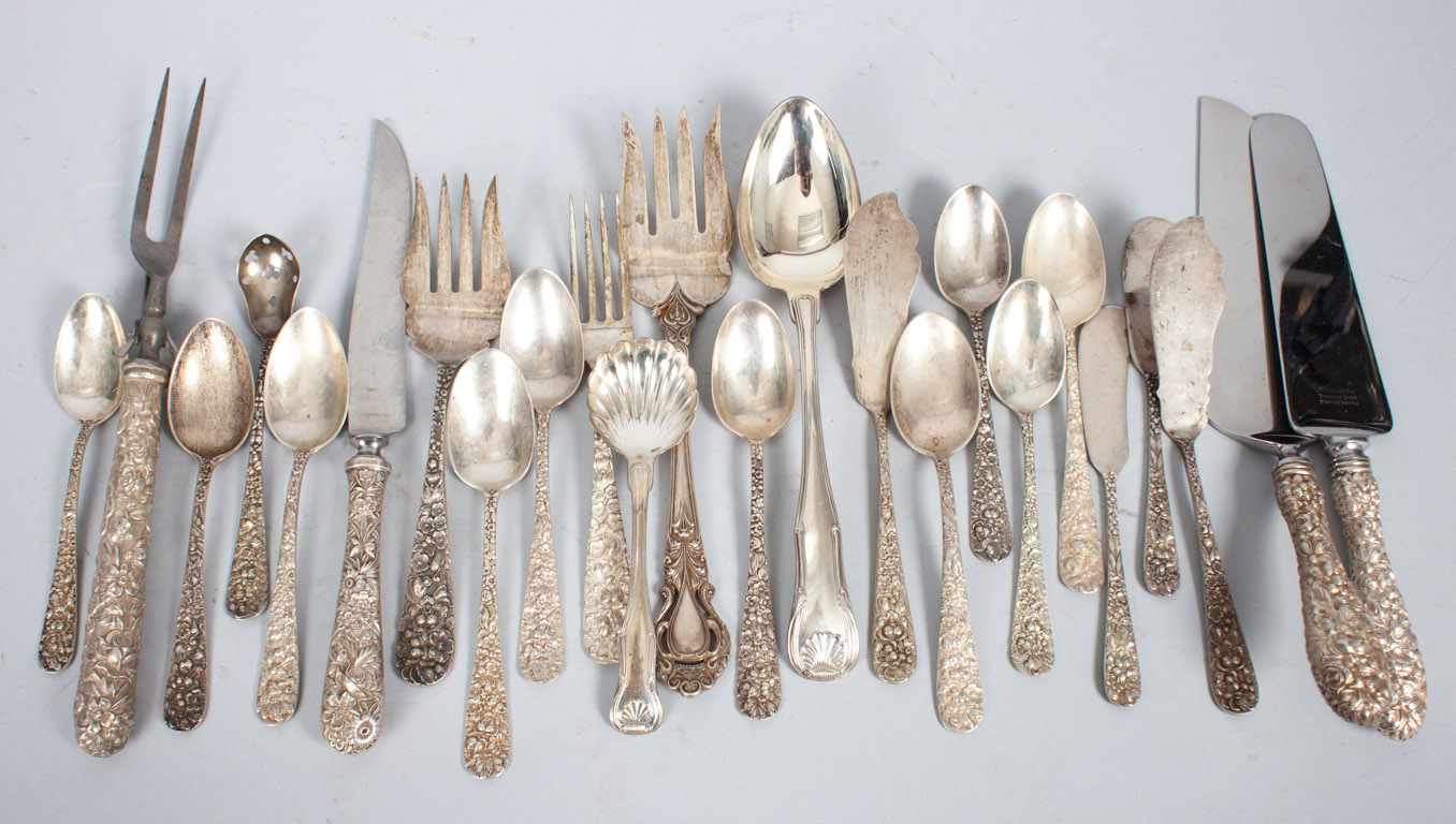 Appraisal: Assorted Kirk Stieff sterling silver flatware comprising pieces including such