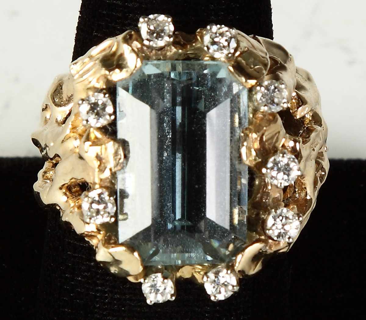 Appraisal: Ladies k Gold Contemporary Aquamarine Diamond Ring Aquamarine x x