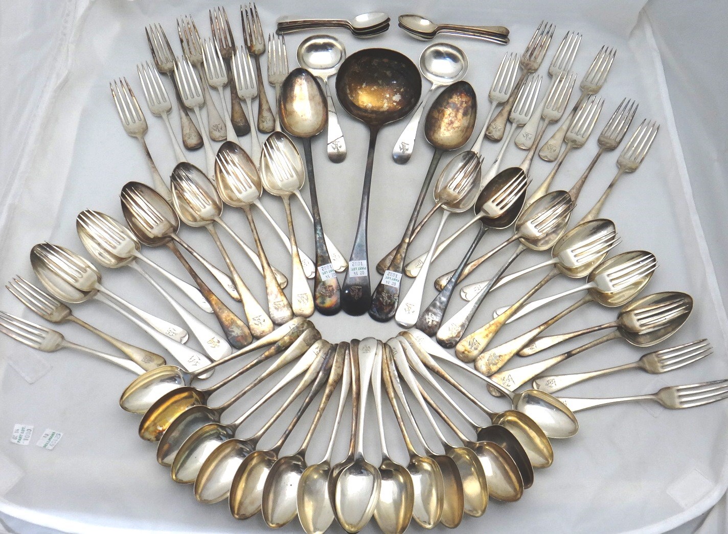 Appraisal: A plated Old English pattern part canteen of table flatware