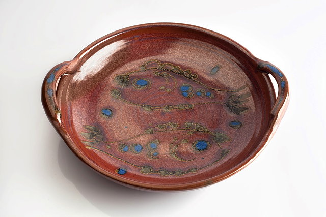 Appraisal: Ray Finch British - Dishdecorated with two fishimpressed potter's seal