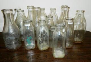 Appraisal: Dairy bottles Dairy- clear Risher's Dairy Warren Ohio quarts pints