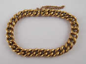 Appraisal: An antique vintage carat gold curb link bracelet approx mm