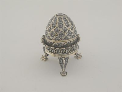 Appraisal: A Continental Middle Eastern parcel gilt and filigree work box