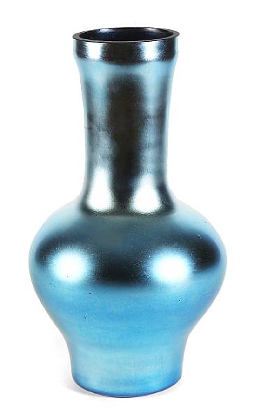 Appraisal: A pair of Stueben blue Aurene glass vases s one