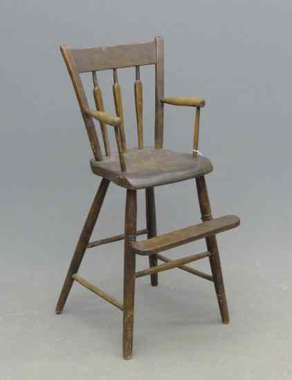 Appraisal: th c arrowback highchair '' Ht