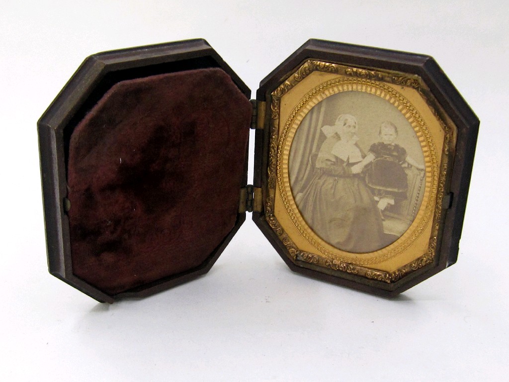 Appraisal: Daguerreotype in frame