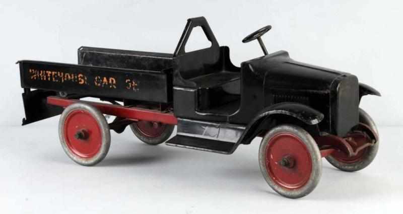 Appraisal: Pressed Steel Buddy L Dump Truck Toy Description American Original