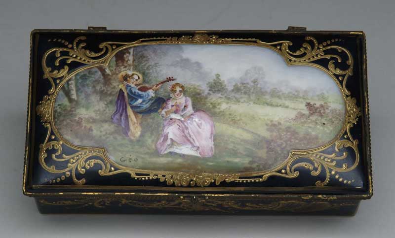 Appraisal: HAND PAINTED FRENCH DRESSER BOX Rectangular hinged French dresser box