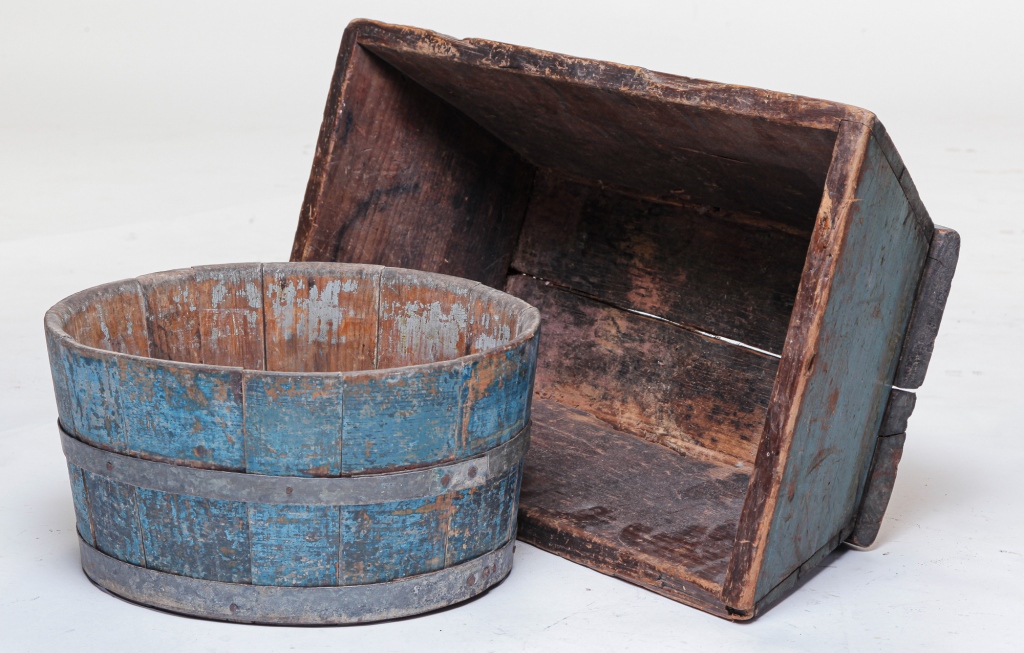 Appraisal: AMERICAN STAVE BUCKET AND DOUGH BOX Second half th century