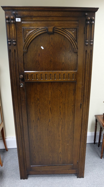 Appraisal: Oak hall robe