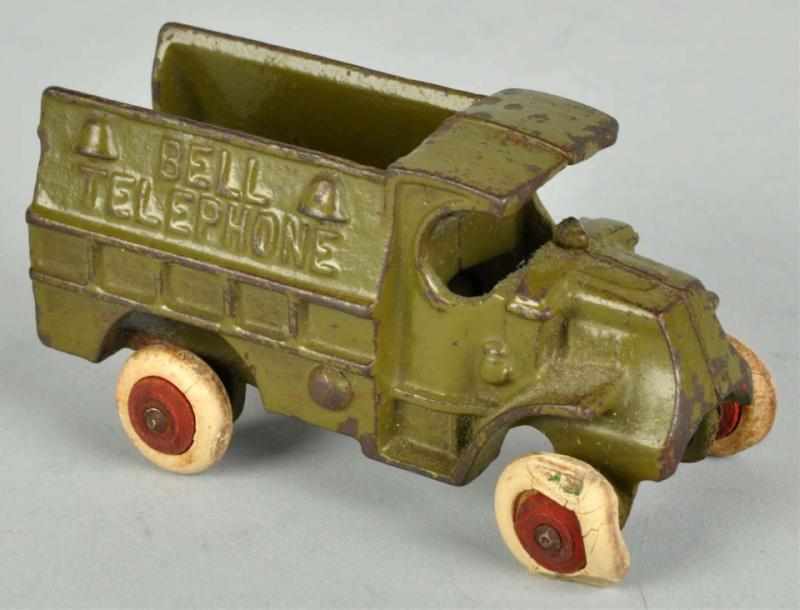 Appraisal: Cast Iron Hubley Bell Telephone Truck Toy Description American White