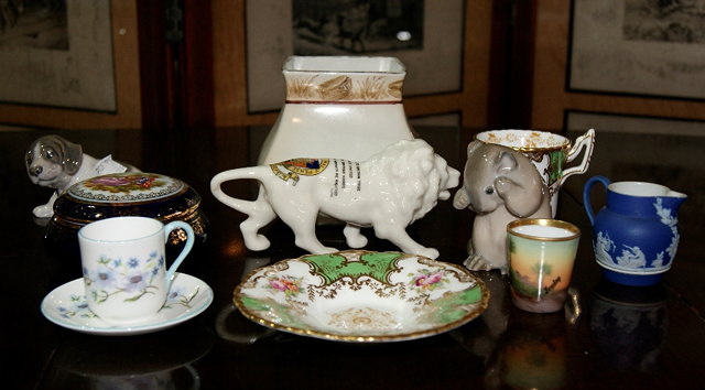 Appraisal: A collection of miscellaneous piecesto include a Royal Copenhagen puppy