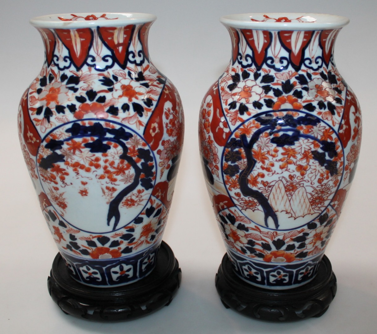 Appraisal: A pair of late thC Japanese Meiji period earthenware Imari