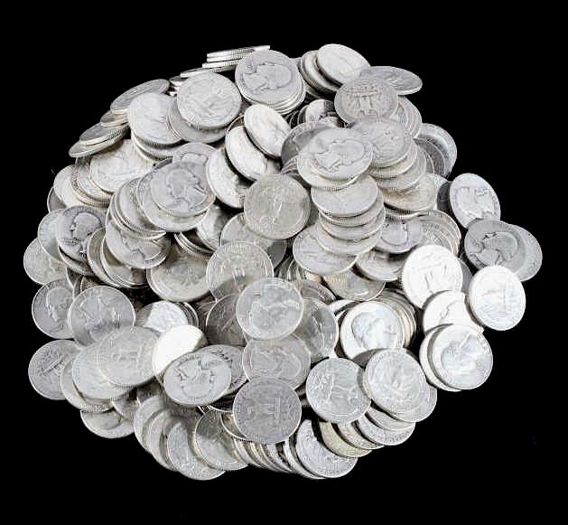 Appraisal: Large Collection of Washington Silver Quarters This lot offers you