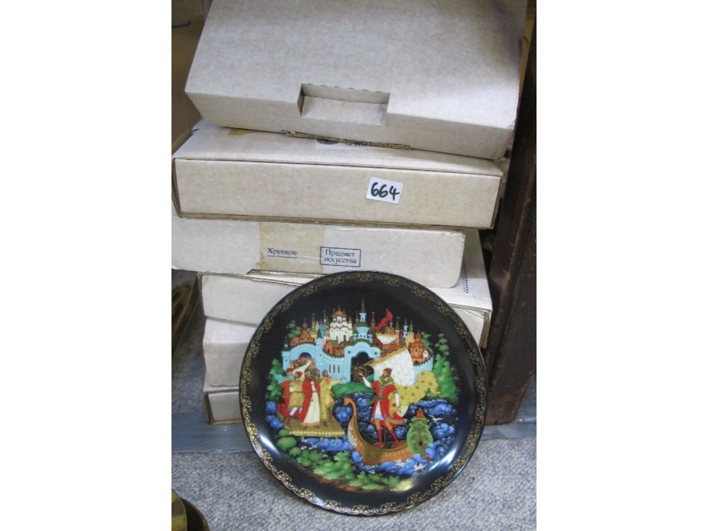 Appraisal: Twelve boxed collectors plates