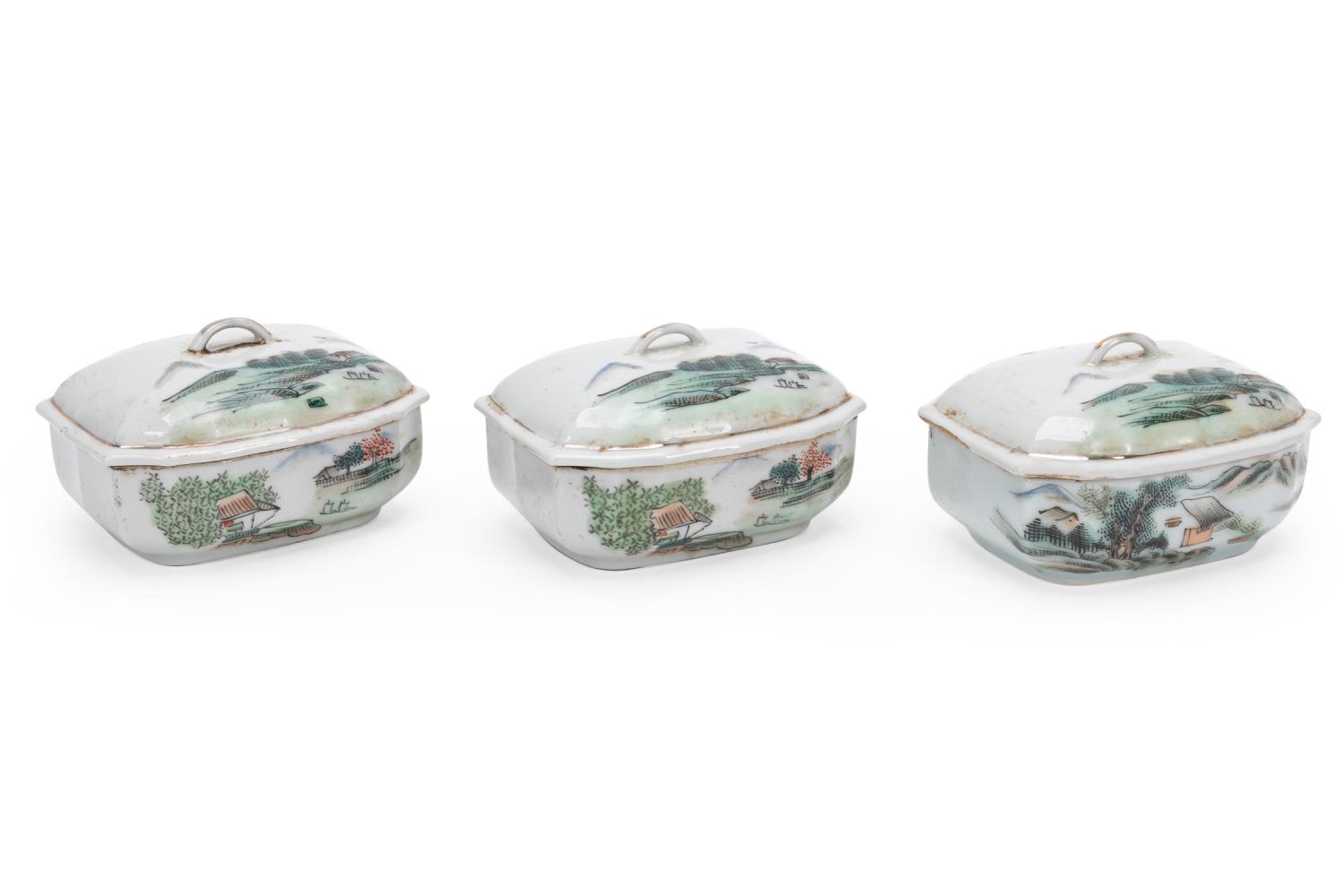 Appraisal: SET OF THREE CHINESE FAMILLE VERTE LIDDED BOXES Set of