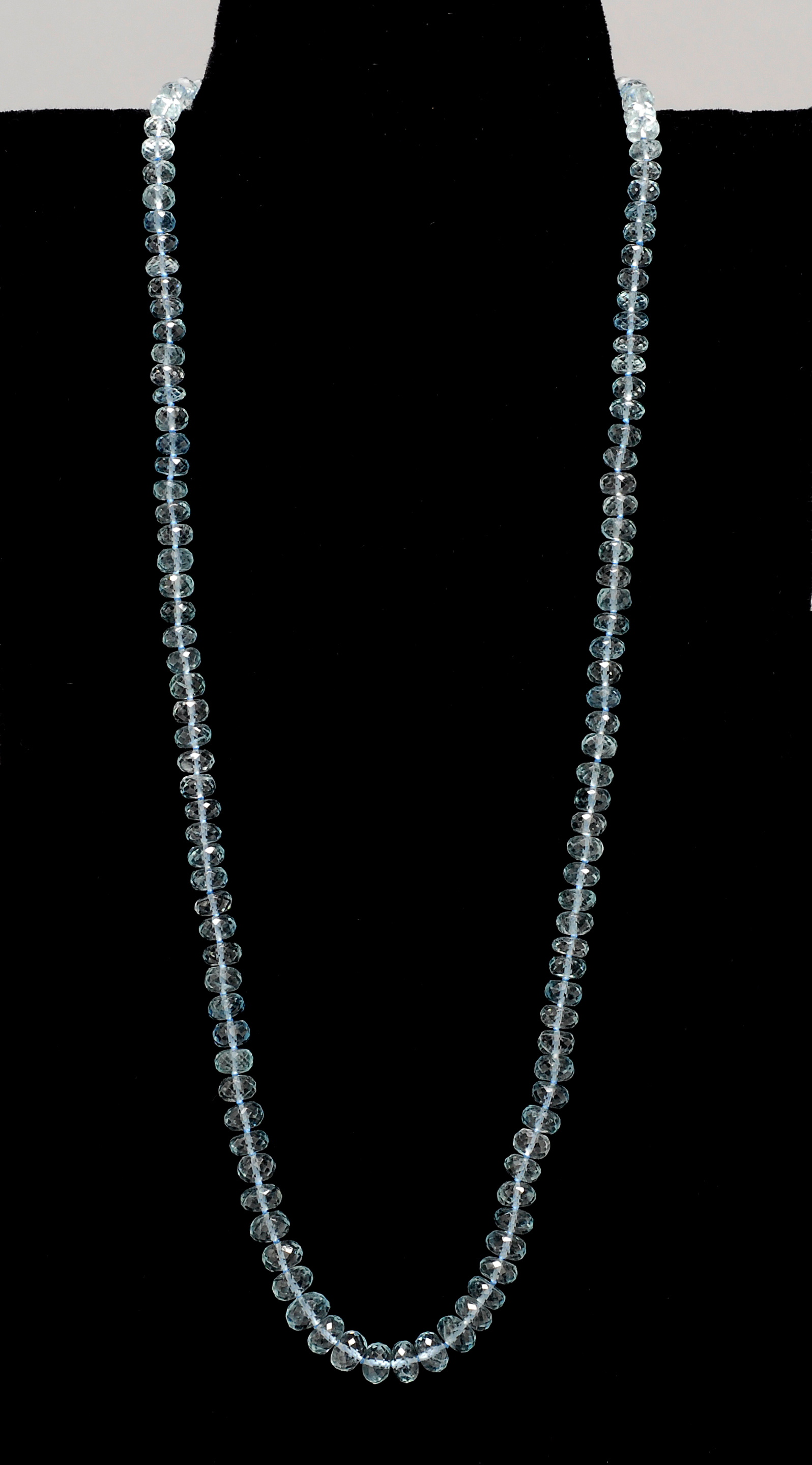 Appraisal: AQUAMARINE BEAD NECKLACE With kt yellow gold clasp Length cm