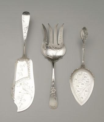 Appraisal: Three sterling silver serving pieces bright-cut floral decoration pie server