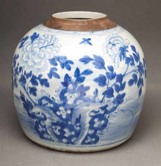 Appraisal: Chinese Export blue and white porcelain ginger jar mid- th