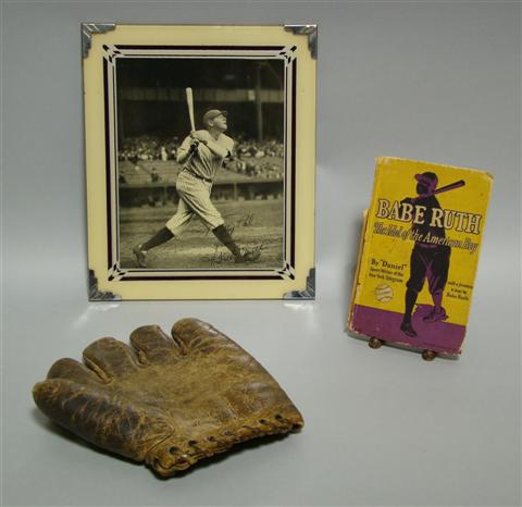 Appraisal: BABE RUTH 'HOME RUN SPECIAL' MODEL GLOVE Together with a