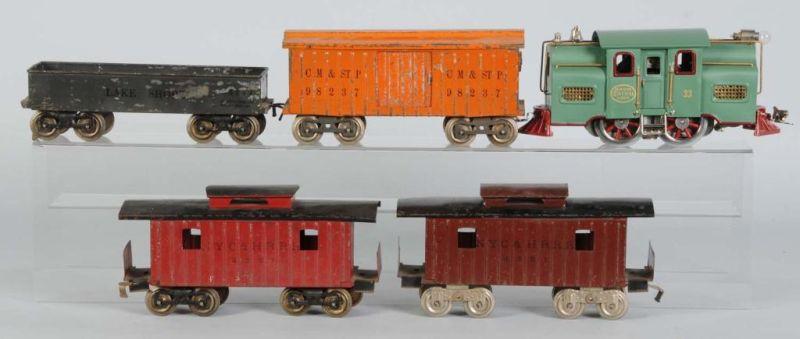 Appraisal: Lionel -Piece Freight Cars No Locomotives Description Pre-war Standard gauge