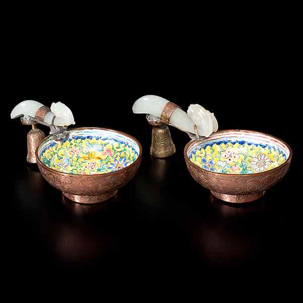 Appraisal: Chinese Canton Enameled Ash Trays Chinese th century A pair