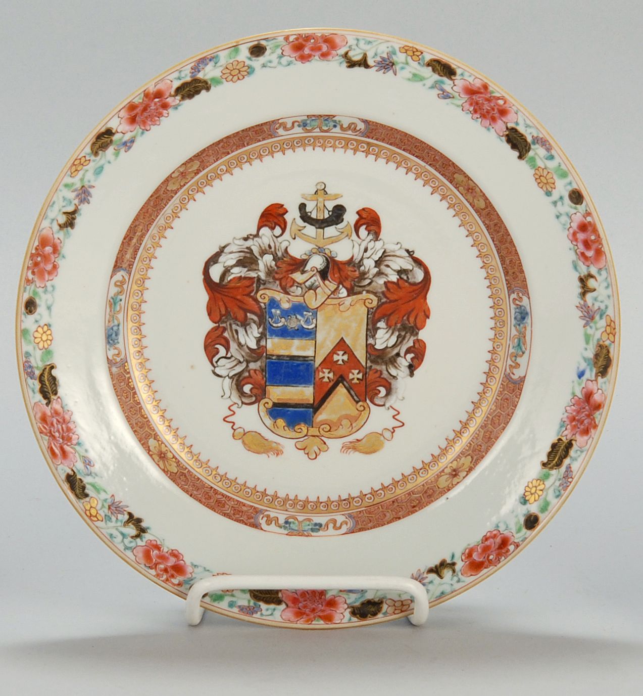 Appraisal: CHINESE EXPORT ARMORIAL PORCELAIN PLATE Circa Decorated with the coat