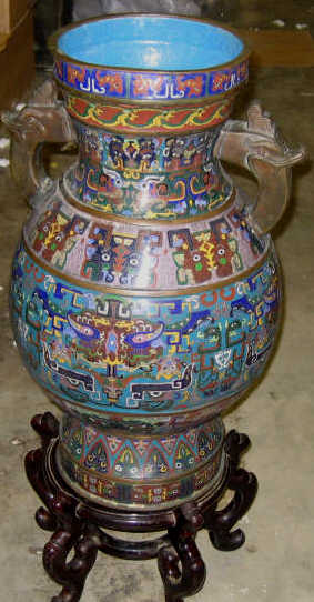 Appraisal: LARGE CHINESE TH CENTURY CLOISONNE VASE With animal head form