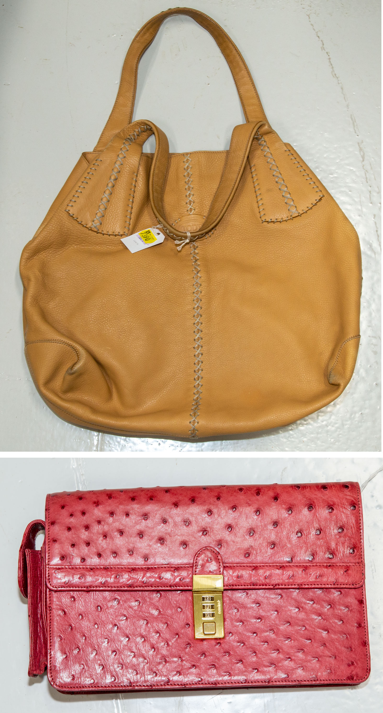 Appraisal: A CLUTCH TODS HOBO A red Amlet padlock clutch and