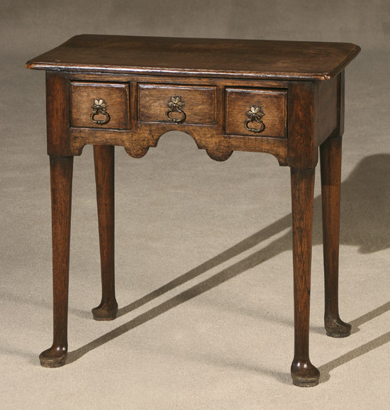 Appraisal: George III Oak Dressing Table Circa - Top reset brasses