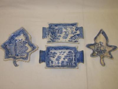 Appraisal: A STAFFORDSHIRE POTTERY LEAF DISH blue printed with a chinoiserie