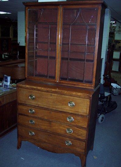 Appraisal: An early th Century mahogany secretaire bookcase with astragal glazed