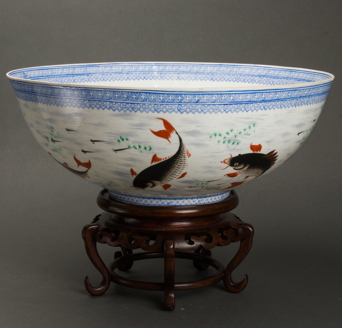 Appraisal: CHINESE ENAMELED EGGSHELL PORCELAIN BOWL Chinese enameled eggshell porcelain bowl