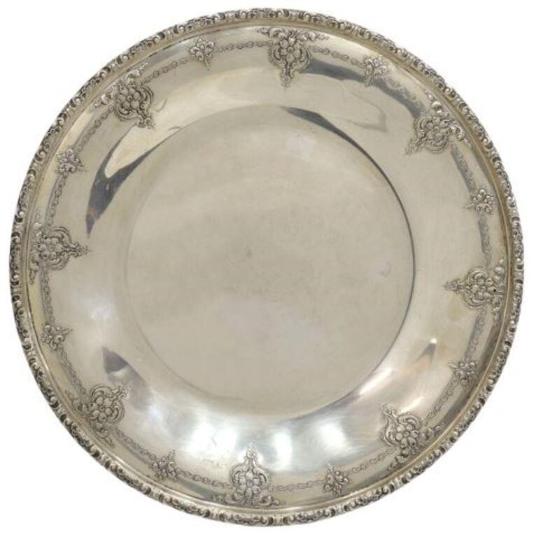 Appraisal: American sterling silver round tray Towle Silversmiths in the Old