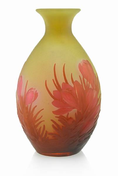 Appraisal: A Gall mold-blown cameo glass crocus vase early th century