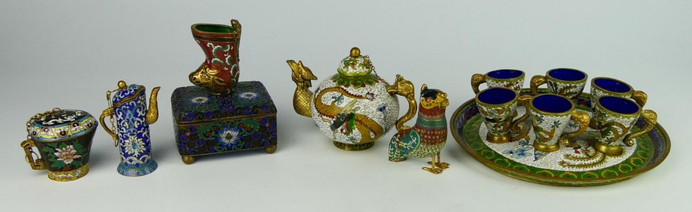 Appraisal: pcs VINTAGE CHINESE CLOISONNE ENAMELED ITEMS A lot of twelve