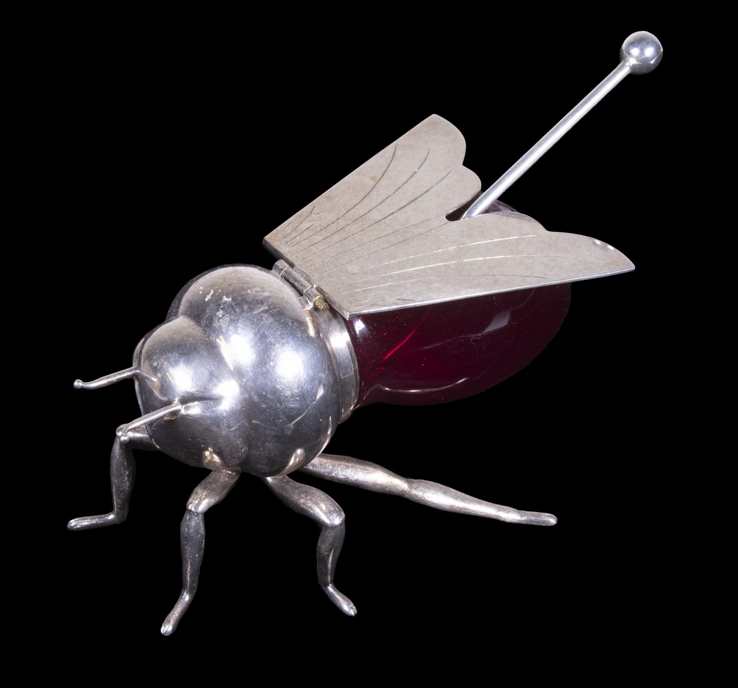 Appraisal: BEE FORM SILVER-PLATE RUBY GLASS SERVER Vintage Honey Server circa