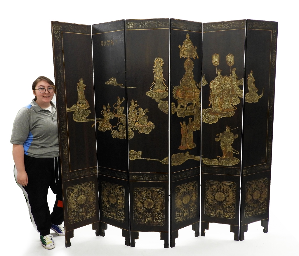 Appraisal: CHINESE ORNAMENTAL ROOM SCREEN China th CenturySix panel screen decorated