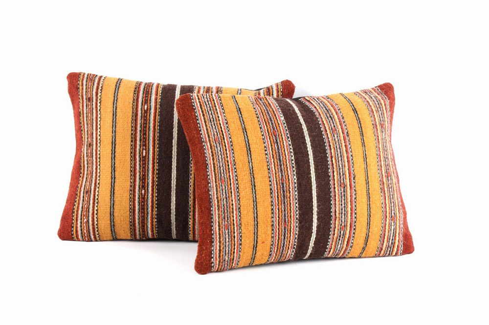 Appraisal: Olas de la Tierra Wool Set of Two Pillows by