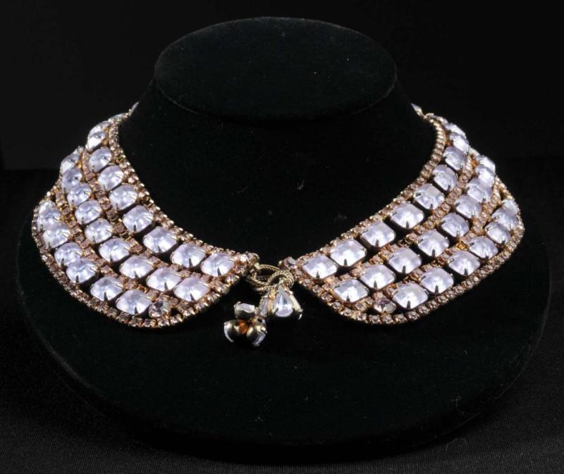 Appraisal: Rhinestone Collar Necklace Description aquamarine colored stones surround small pink