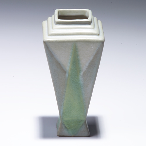 Appraisal: ROSEVILLE Futura four-sided vase with stepped rim - decorated with