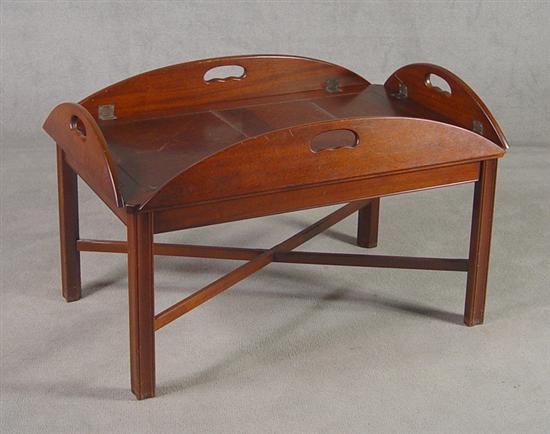 Appraisal: Mahogany Butler's Tray Tea Table th Century Chamfered molded legs