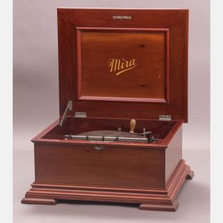 Appraisal: A Mira Mahogany inch Disc Music Box with Forty-One Discs