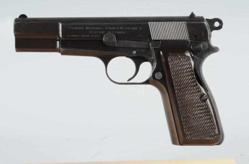 Appraisal: Browning Hi-Power Pistol w Leather Holster Description mm Boar is