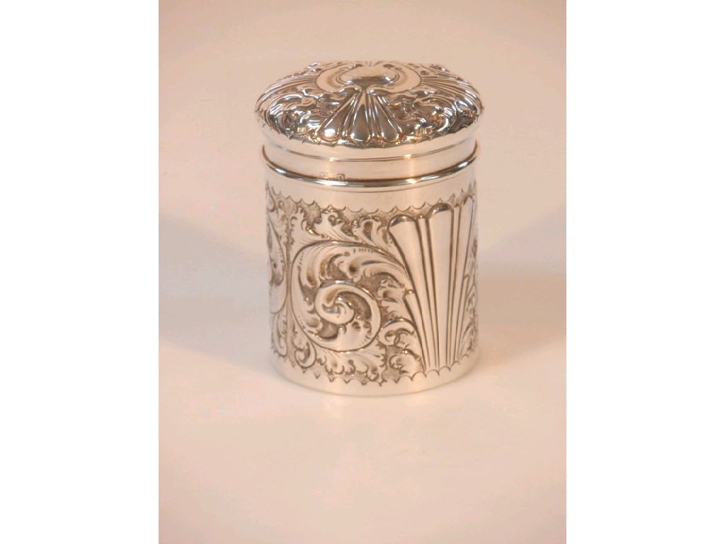 Appraisal: An Edward VII silver circular box and cover by A