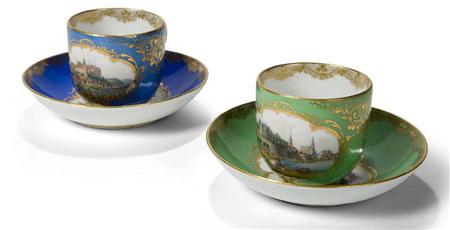 Appraisal: A pair of th century Meissen cabinet cups and saucers