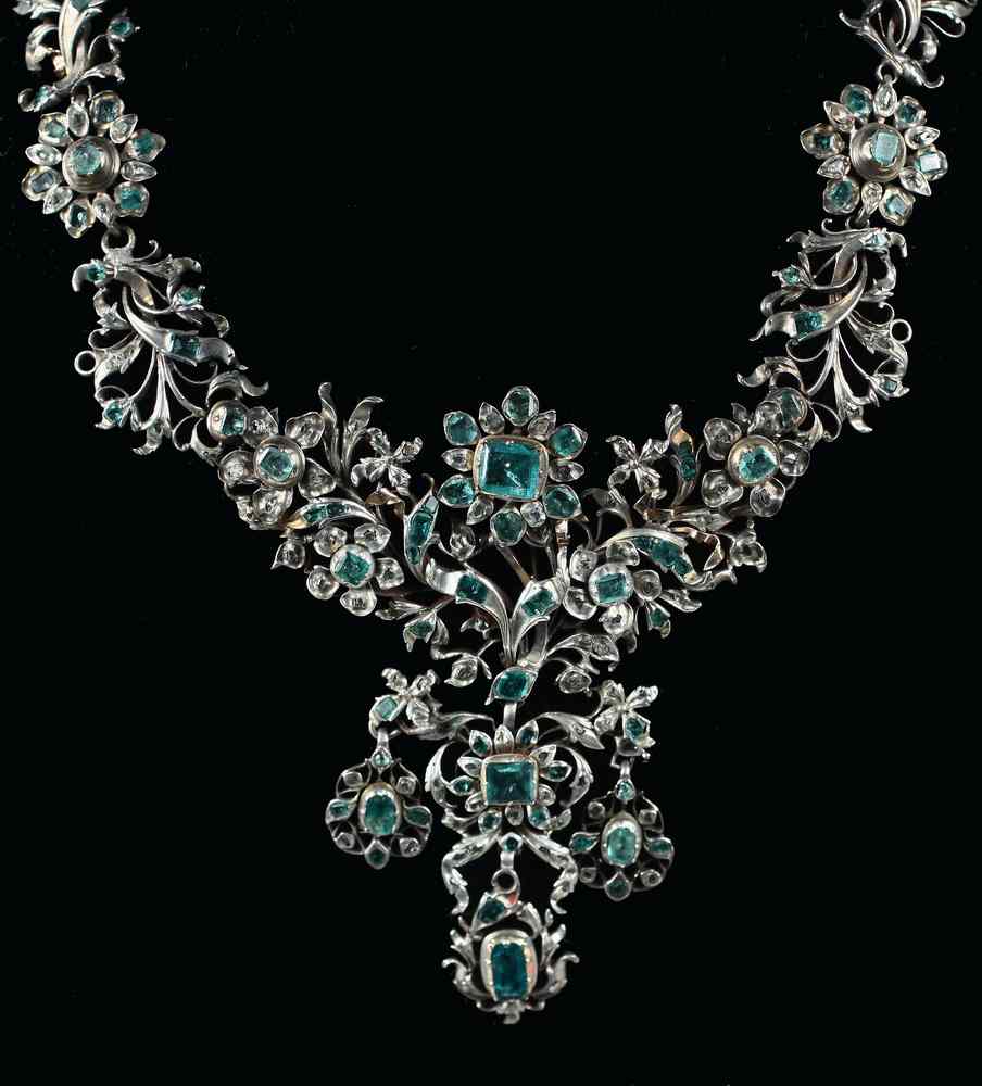 Appraisal: NECKLACE - th c emerald and rose cut diamond necklace