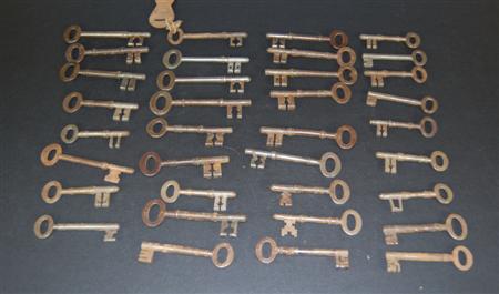 Appraisal: A large collection of iron keys of assorted shapes and