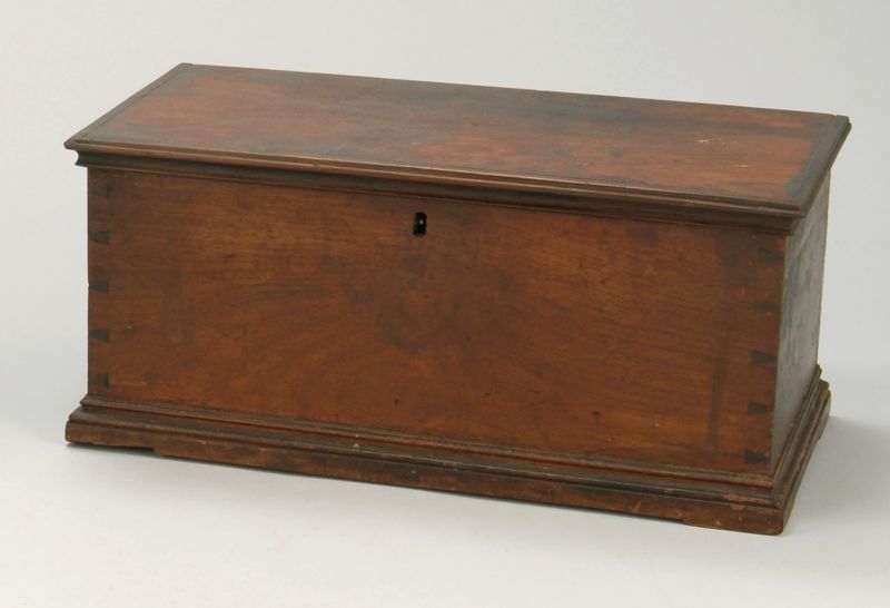 Appraisal: ANTIQUE AMERICAN CHIPPENDALE DEED BOX Late th Early th CenturyIn